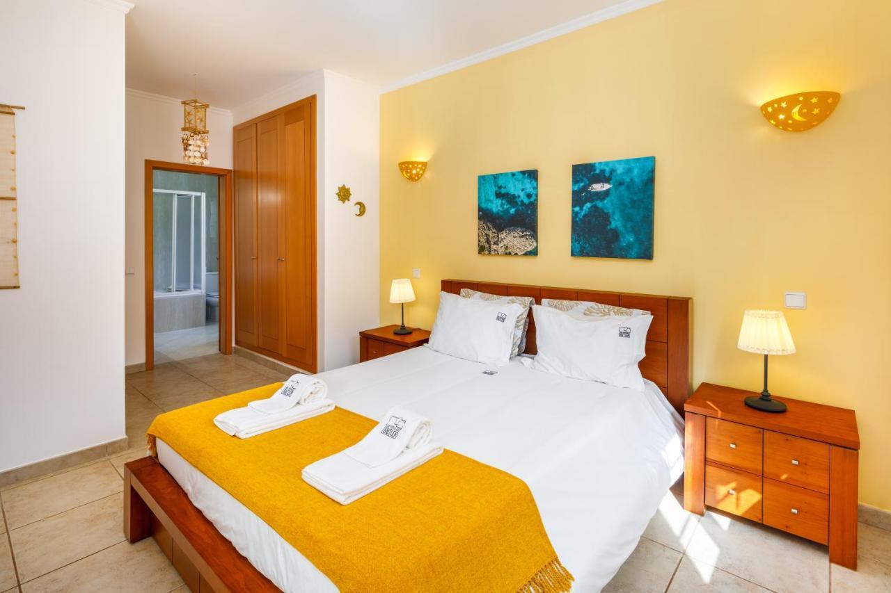 Falesia Beach Villa By The Portuguese Butler ออยุส ดิ อากวา ภายนอก รูปภาพ