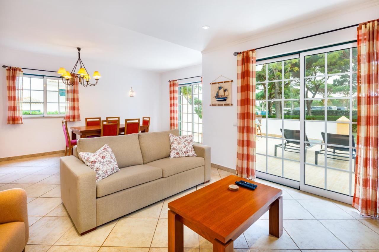 Falesia Beach Villa By The Portuguese Butler ออยุส ดิ อากวา ภายนอก รูปภาพ