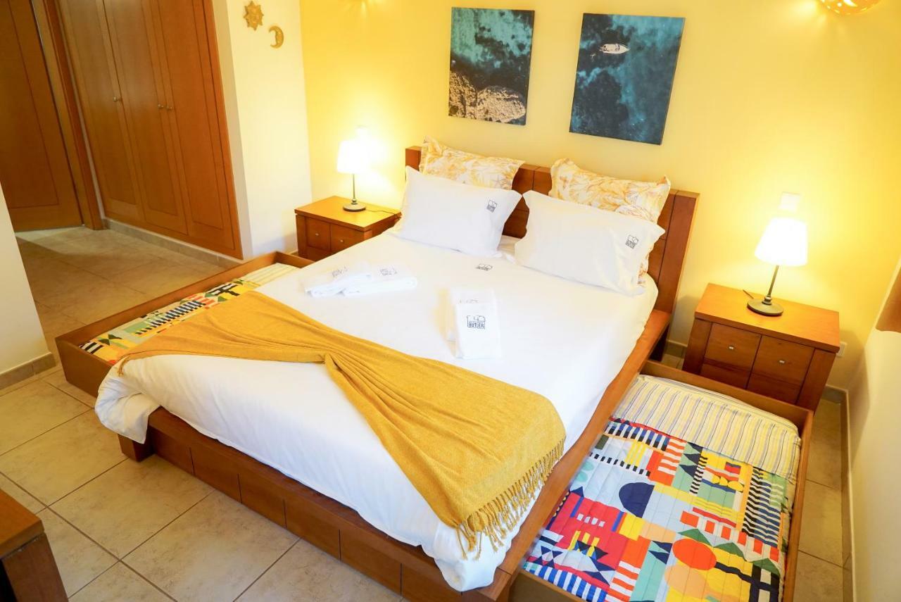 Falesia Beach Villa By The Portuguese Butler ออยุส ดิ อากวา ภายนอก รูปภาพ